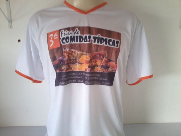 Feira de comidas típicas